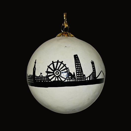 3-Inch London Skyline Handmade Christmas Bauble – Unique Holiday Ornament & Keepsake
