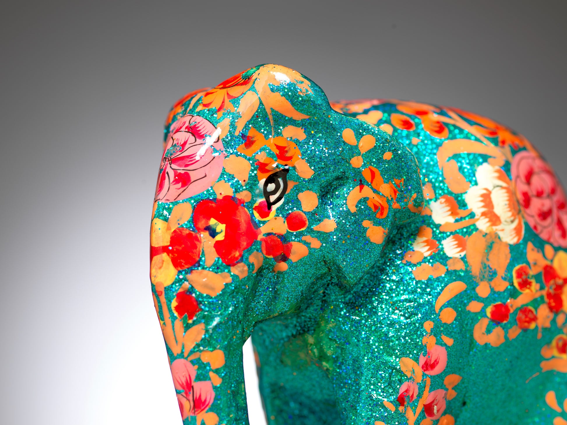 Wooden Alizeh Elephant – A Unique Home Decor Accent