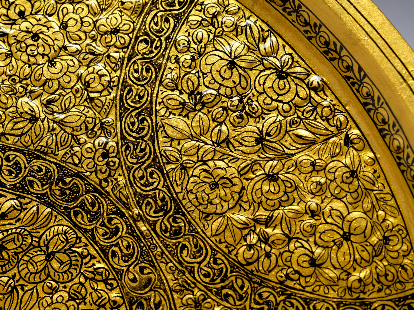 Hand-Painted Circular Tray 10" – Home Decor Accent