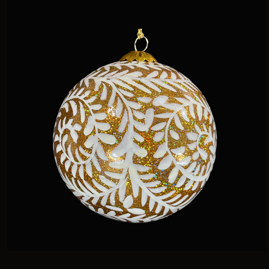 Winter Vines Gold Christmas Bauble for Christmas tree decorations
