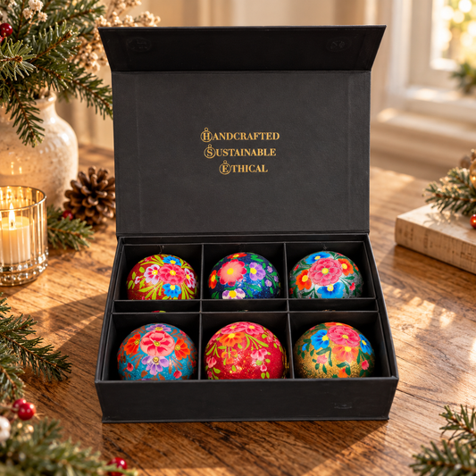 Luxury Box (Alizeh Collection) - Pack of 6 Handmade Baubles - Luxury Christmas Gift