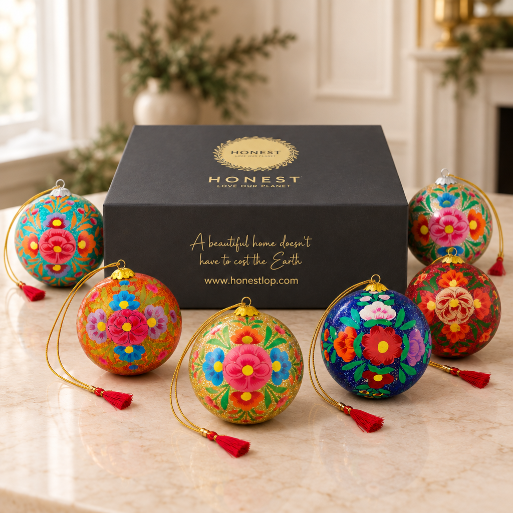 Luxury Box (Alizeh Collection) - Pack of 6 Handmade Baubles - Luxury Christmas Gift