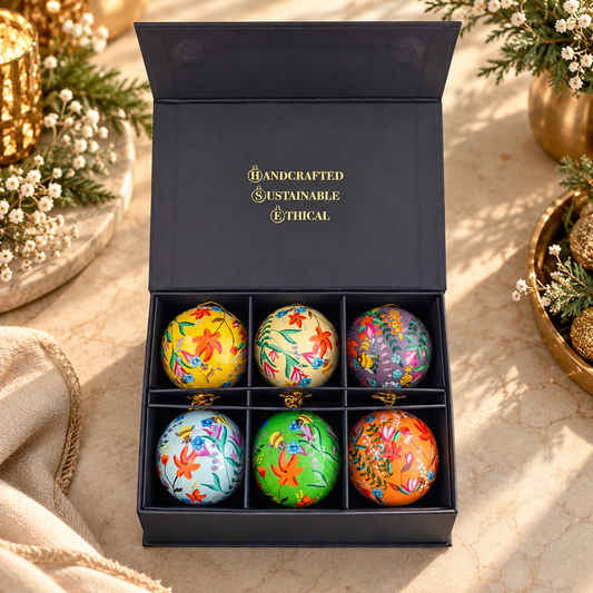 Luxury Box (Bee Garden Collection) - Pack of 6 Handmade Baubles - Best Christmas Gift