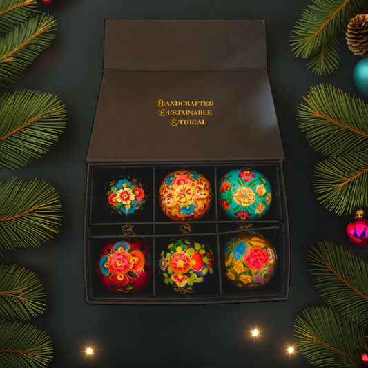 Luxury Box (Blooms Collection) - Pack of 6 Handmade Baubles - Best Christmas Gift