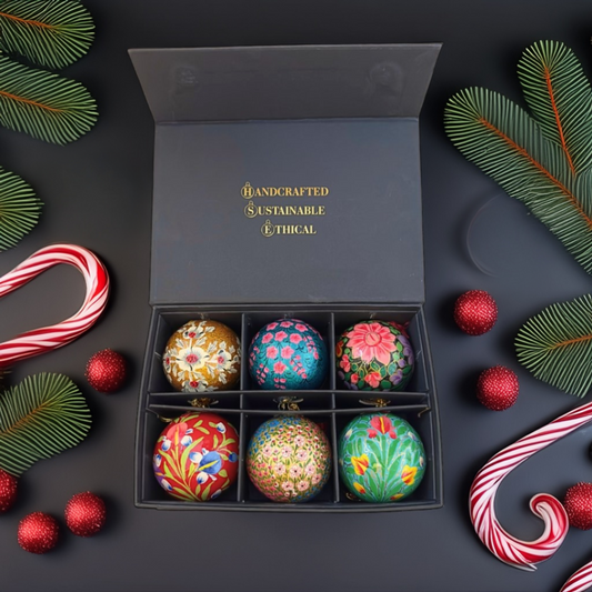 Luxury Box (Floral Collection) - Pack of 6 Handmade Baubles - Best Christmas Gift