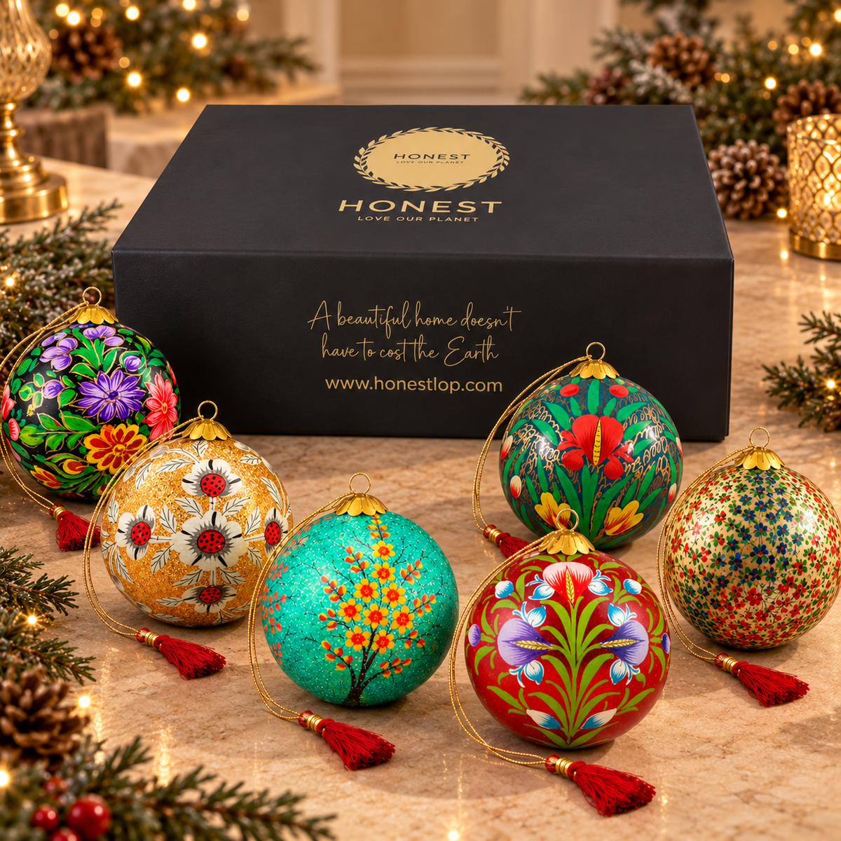 Luxury Box (Floral Collection) - Pack of 6 Handmade Baubles - Luxury Christmas Gift