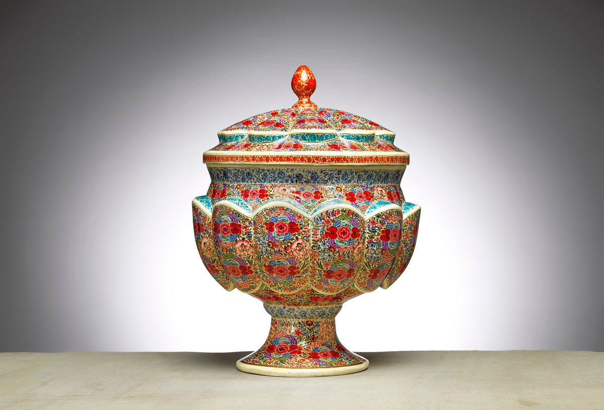 EQUISITE FRUIT BOWL 12'' – A Stunning Accent for Your Home Decor
