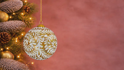 Winter Vines – Gold Handcrafted Bauble | Elegant Eco-Friendly Christmas Decorations