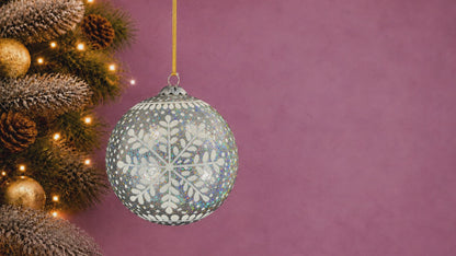 Frozen Silver- Christmas Bauble