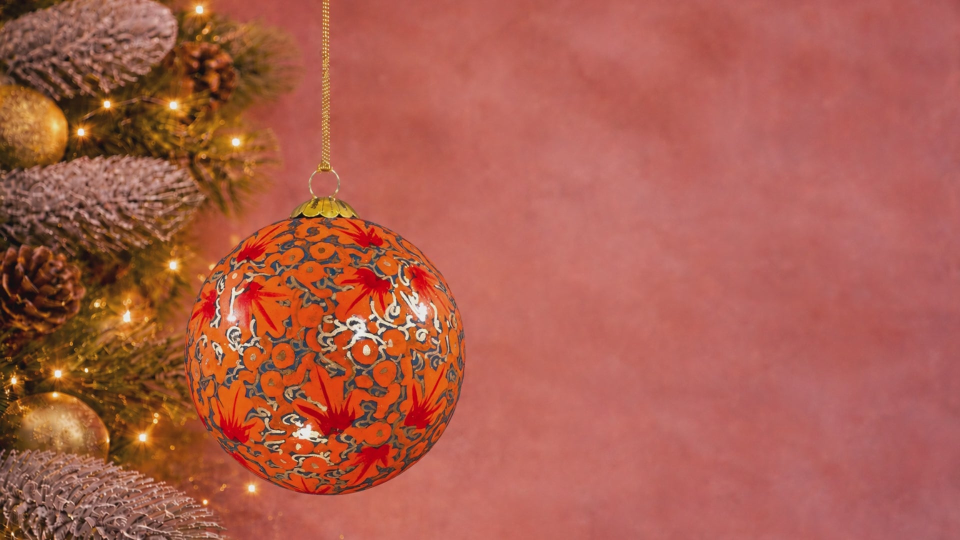 Cosy Orange - Christmas Bauble