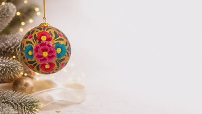 Alizeh Gold Christmas Bauble