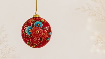 🎄 Red Blooms Christmas Bauble – Handmade Paper Mâché Ornament