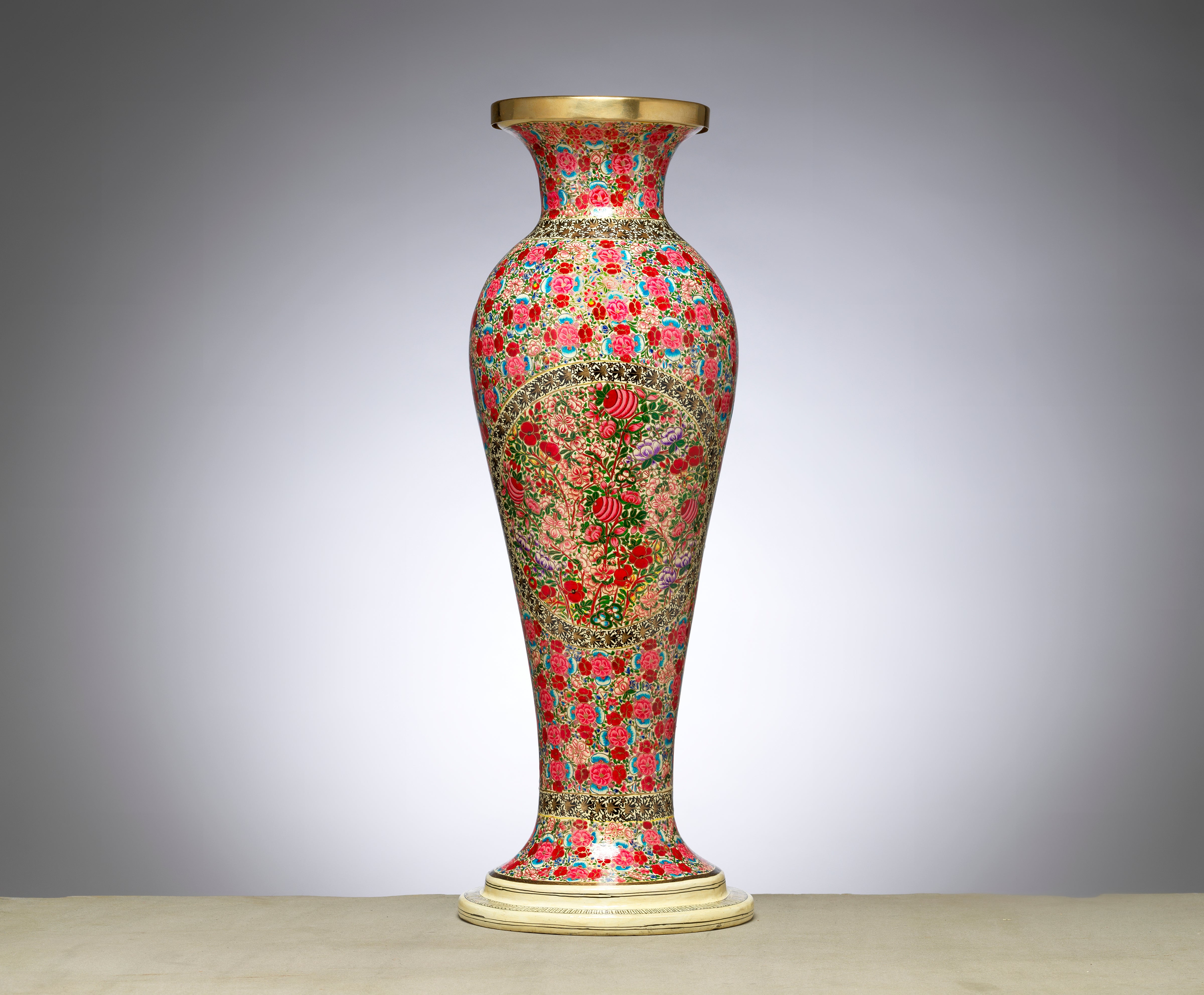 handmade vase for  luxury home decor