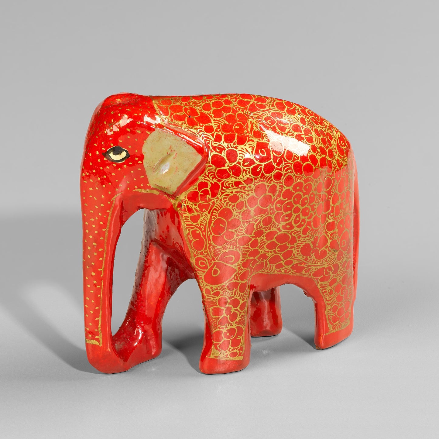 Wooden Stargazer Elephant - Red